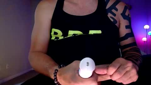 Josh Hamilton online show from 4, 4, 2026