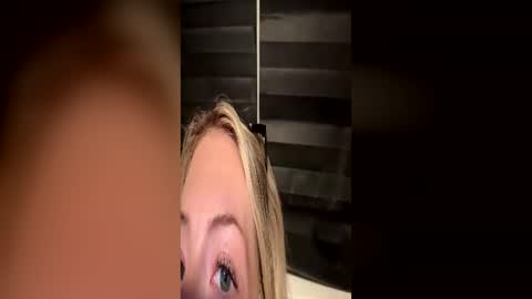 happygal_303 online show from 18, 6, 2026
