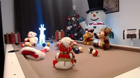 Snapshot of happyopencouple chatting on 21, 12, 2025 Daiana Jack online show from 21, 12, 2025