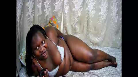 happysonia online show from 4, 11, 2025