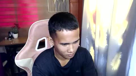 Snapshot of hard_dickzhack chatting on 21, 11, 2025 hard dickzhack online show from 21, 11, 2025