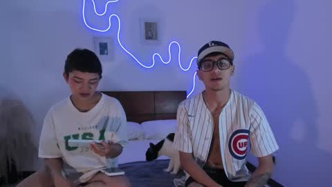 Snapshot of hardcoreheat_ind chatting on 8, 2, 2026 kade and demi independent models online show from 8, 2, 2026