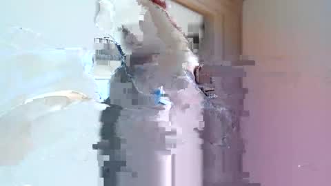 Laurent  Laurente online show from 26, 12, 2024