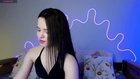 Snapshot of harleen_moore chatting on 2, 3, 2025 Harleen online show from 2, 3, 2025