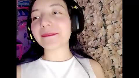 Snapshot of harmonys_couple_ chatting on 20, 10, 2025 Harmonys World online show from 20, 10, 2025