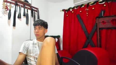 Snapshot of harry_latinboy chatting on 17, 12, 2024 Harry online show from 17, 12, 2024