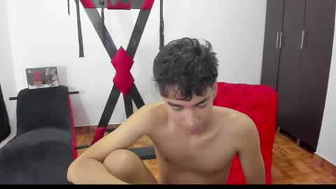 Snapshot of harry_latinboy chatting on 10, 1, 2025 Harry online show from 10, 1, 2025