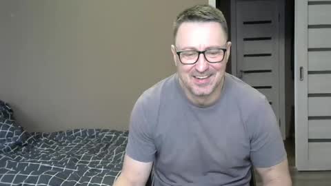 Snapshot of harrysnake chatting on 9, 2, 2025 HarrySnake online show from 9, 2, 2025