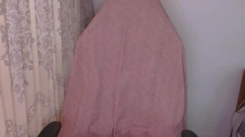 Snapshot of hasley_bbylee chatting on 13, 5, 2026 lady online show from 13, 5, 2026