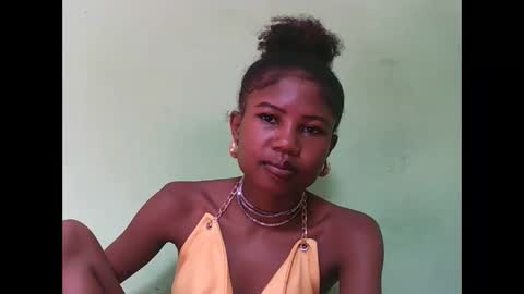 hasleyinah online show from 2, 4, 2026