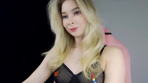 Anna online show from 2, 2, 2026