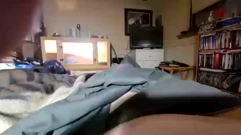 Snapshot of hawkfan1888 chatting on 9, 10, 2025 hawkfan1888 online show from 9, 10, 2025