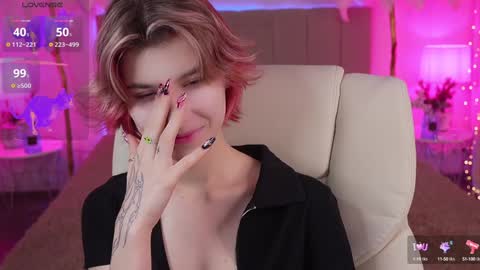 haylaamber online show from 11, 12, 2024