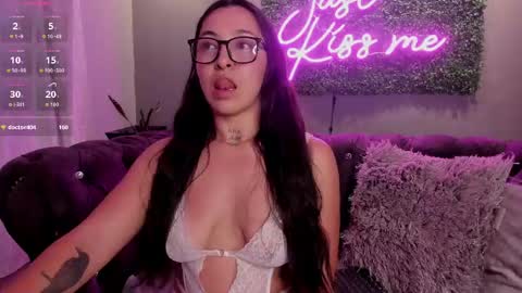 Snapshot of haze_vibes chatting on 16, 5, 2026 Maria online show from 16, 5, 2026