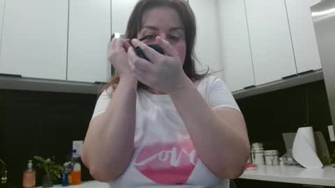 Snapshot of hazel_skye chatting on 1, 2, 2026 Hazel online show from 1, 2, 2026