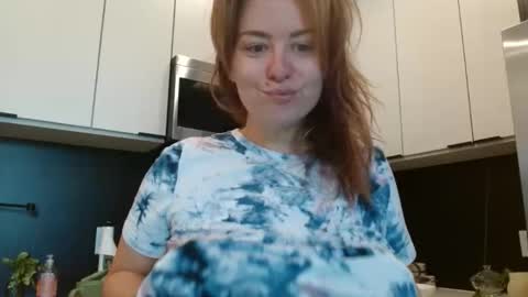 Snapshot of hazel_skye chatting on 6, 6, 2026 Hazel online show from 6, 6, 2026