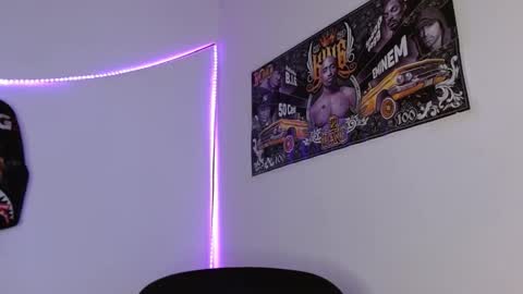 hazlan_420 online show from 18, 2, 2026