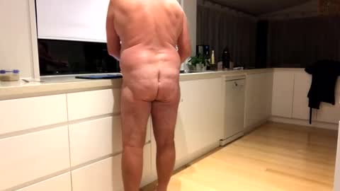 Snapshot of hb2283 chatting on 16, 9, 2025 h babe online show from 16, 9, 2025