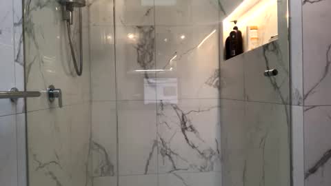 Snapshot of hb2283 chatting on 21, 12, 2025 h babe online show from 21, 12, 2025