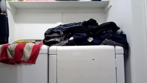 Snapshot of hdrsh08 chatting on 27, 11, 2025 hdrsh08 online show from 27, 11, 2025