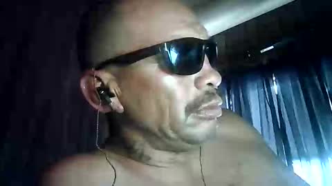 Snapshot of headshop_ chatting on 27, 5, 2026 Cloudznpointzsex online show from 27, 5, 2026