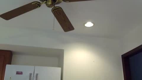 heatwavee online show from 6, 4, 2026