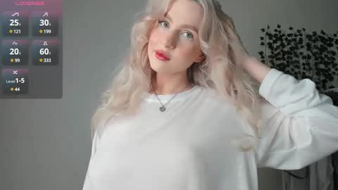 Akemi instinthemoodforlooove online show from 2, 12, 2024