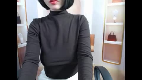 Snapshot of hechin chatting on 2, 2, 2026 love bug online show from 2, 2, 2026