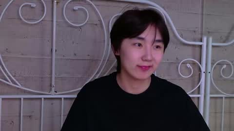 HEEJIN online show from 28, 3, 2026