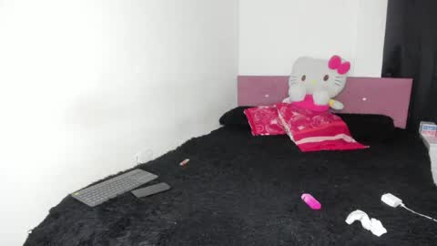 heellboy_ online show from 24, 4, 2026