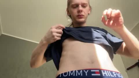 Snapshot of heey_nick chatting on 6, 3, 2026 Nick online show from 6, 3, 2026