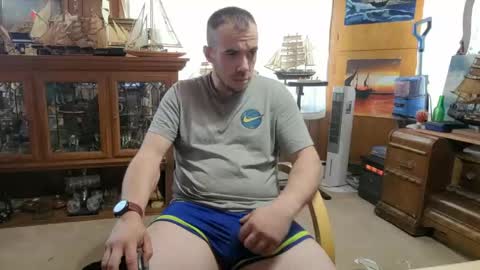 xxScubaStevexx online show from 20, 4, 2026