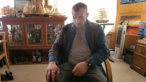 xxScubaStevexx online show from 24, 4, 2026