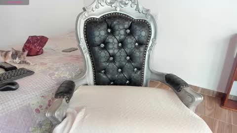 Snapshot of hela_wet chatting on 30, 11, 2025 Hela Independent model online show from 30, 11, 2025