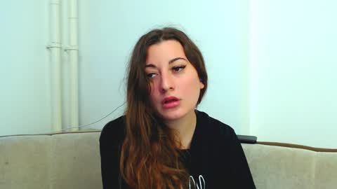 helen_adams_ online show from 24, 12, 2024