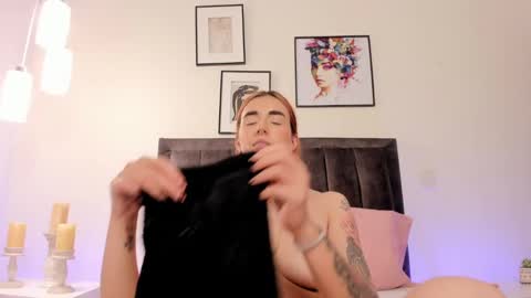 Helen  online show from 12, 3, 2025