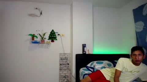 Snapshot of helenalove7 chatting on 2, 12, 2024 HelenaRicky online show from 2, 12, 2024