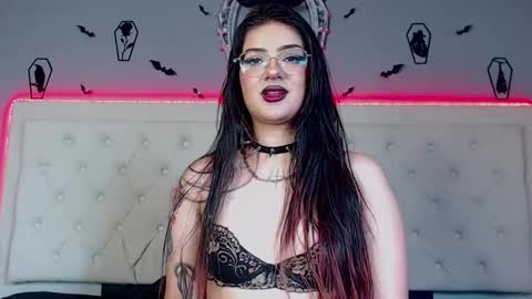 Snapshot of helenamorningstar chatting on 20, 2, 2025 helenamorningstar online show from 20, 2, 2025