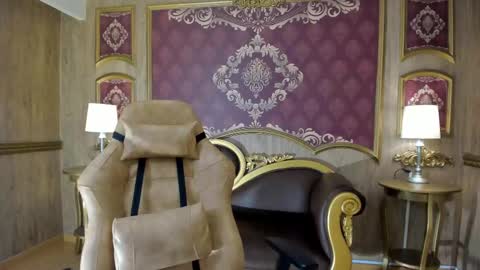 Helen or Hells online show from 23, 9, 2025