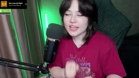 Red online show from 10, 2, 2026