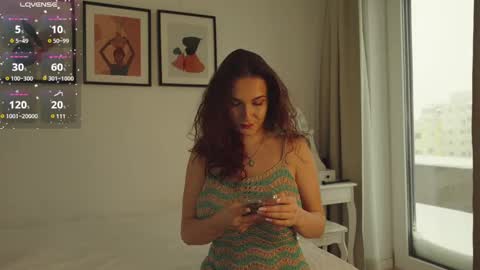 Snapshot of hell_lo chatting on 17, 2, 2025 Lorette Lory online show from 17, 2, 2025