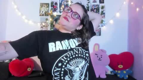 hellen online show from 8, 11, 2025