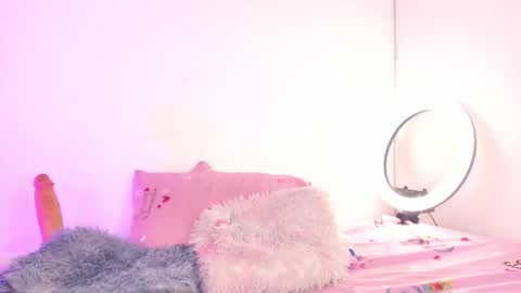 Snapshot of hellen_hylls chatting on 7, 3, 2025 Hellen online show from 7, 3, 2025