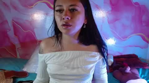 Hellen lopez online show from 11, 5, 2026