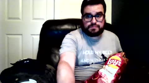 Snapshot of hellflow chatting on 7, 7, 2026 hellflow online show from 7, 7, 2026