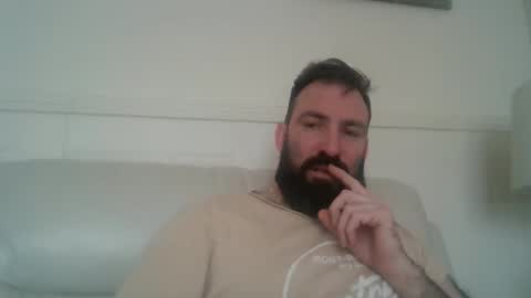 hellobunbunx0 online show from 22, 3, 2026