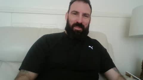 hellobunbunx0 online show from 28, 3, 2026