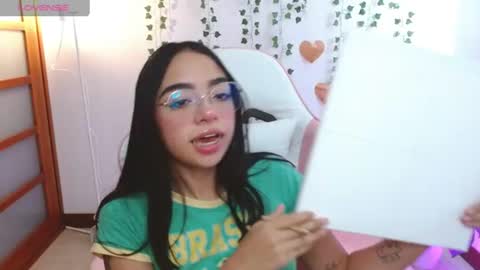 hellokitty_valery1 online show from 25, 6, 2026