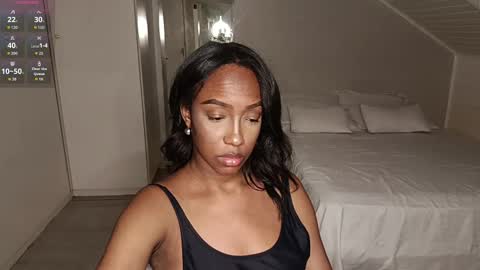 Snapshot of hellsd97 chatting on 15, 10, 2025 hellsd97 online show from 15, 10, 2025