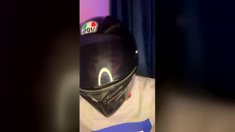 helmetplayme online show from 21, 12, 2025